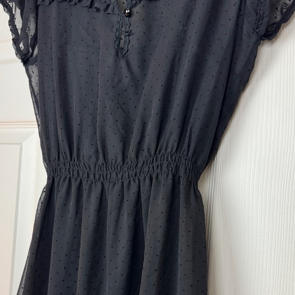 Split Black Ruffled Mini Dress - Picture 9 of 16